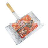 Grill Rack With Wooden Handle thumbnail-1