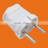 Europe Style 2 Pin Socket Plug (P8052)