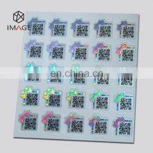 Наклейка с голографической антифальсификацией, на которой напечатан QR-код thumbnail-5