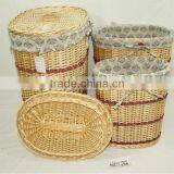 Wicker Laundry Basket With Lid thumbnail-1
