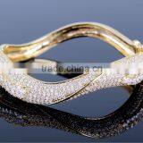 Exclusive Design Trendy Irregular Shape Setting CZ Crystal Bridal Jewelry Bangle thumbnail-3