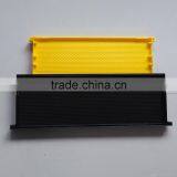 Wooden Beehive/plastic Beehive Frame and Beehive Accessories thumbnail-6