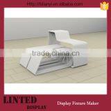 Retail Store Clothes Stand to Hang Clothes thumbnail-3