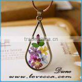 Wholesale Fashion Gifts Jewelry Custom-made Pressed Real Natural Flower Glass Pendant thumbnail-6