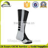 Custom Fashional Sport Socks Football thumbnail-6