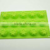 1192 15 Pcs Roses Shaped Silicone Chocolate Mould and Mold thumbnail-3