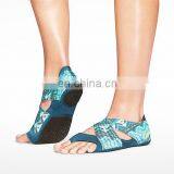 Wholesale Cotton Anti Slip Yoga Socks thumbnail-2