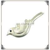 Nickle Plated Zinc Alloy Little Cute Bird Hanging Ornaments Hot Sale thumbnail-1
