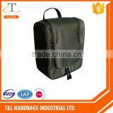 2016 Latest USA Style Polyester Low Moq Custom Travel Wash Bag Toiletry Bag for Men thumbnail-1