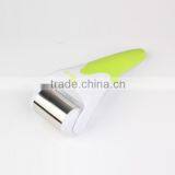Porfessional Anti Puffiness Derma Roller Therapy Skin Cooling Roller thumbnail-3