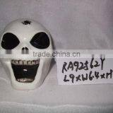 Factory Direct Ceramic Halloween Decoration With Skull Design for Supply thumbnail-1