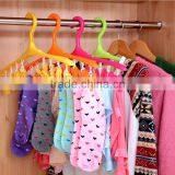 Lot Of 15 White & Blue & Yellow Plastic Tubular Childrens Clothes Hangers thumbnail-3