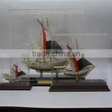 Noble Customized Made Metal Arab Flag Diamond Ship Model and Dhow For National Day Gift