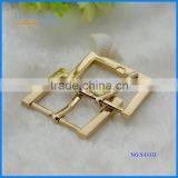 OEm Zinc Alloy Pin Buckel for Purse High Quanlity Metel Accessories for Handbag Wholesale thumbnail-3