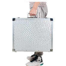 Q8R Handheld Smart Laser Marking Machine thumbnail-4