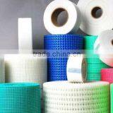 Packing of Colorful Fiberglass Mesh