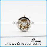 Popular Hollow Stainless Steel Aromatherapy Locket Pendant Necklace for Essential Oil thumbnail-2