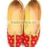 Embroidery Of Golden Zari And Golden Stones Covering The Whole Of Jutti thumbnail-2