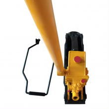 Hydraulic track lifting and lining tool Railway Track Lifter