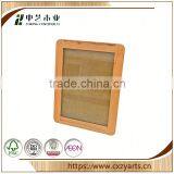 China Factory Accept OEM Rustic Hinging Beautiful Guitar Shaped Wooden Photo Frame thumbnail-5