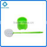 Plastic Toilet Brush Set thumbnail-1