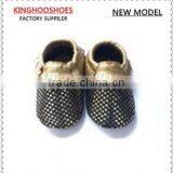 Factory Supplier Cheap Fashion Baby Suede Moccasins Baby Shoes thumbnail-1