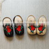 B21395A Korean fashion embroidery sandals slippers