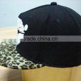 Custom 3D Sexy Mouth Embroidery Leopard 5 Panel Woolen Metal Buckle Snapback Cap thumbnail-2