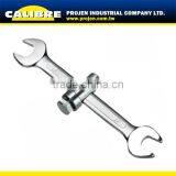 CALIBRE 17 x 19 Express Spanner Adjustable Spanners