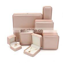 Cheap but High Quality Custom Color Leather Convex Edge Jewelry Box Leather Box Jewelry Packaging Box thumbnail-3