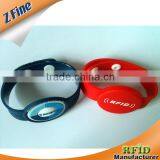 European Style Cheap Magnetic Silicon Wristband in Shenzhen thumbnail-1