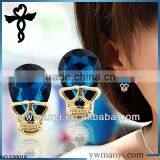 2014 new fashion k gold ladies stud designs glass crystal skull earrings in zinc alloy jewelry E00019