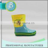 China Manufacturer Customised Designs Environmental Cheap Rubber Boots Wholesale thumbnail-1