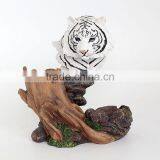 White Tiger Statue Kitchen Design Ideas Art De La Table thumbnail-2