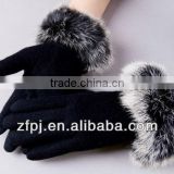 cheap plush women wearing wool gloves with rabbit fur