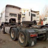 6x4 Sinotruk Howo Tractor for Sale ZZ4257N3247A thumbnail-4