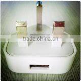 UK Standard Mobile USB Triangle Charger Portable USB Charger Braclet Usb Triangle Charger thumbnail-1