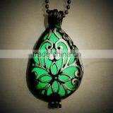 2015 Hot Sale Fashion Necklace Women Kids Pendant Necklace Glow in the Dark thumbnail-3