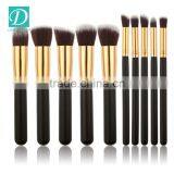Black Wood Oval Handle Makeup Brushes thumbnail-3
