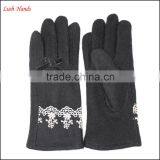Ladies New Style Cheap Woolen Gloves With Lace on Cuff thumbnail-3