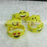 Factory Wholesale Silicone Emoji Bracelet Emoji Pvc Bracelet Emoji Snap Bracelet Logo ok thumbnail-4