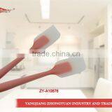 New Collection Kitchen Accessory Silicone Scraper thumbnail-1