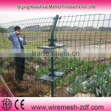 Metal Siding Road Fence