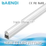 1.2m 18W IP22 High Lumen Long using hour Good quality Nice performance New T5 LED Fitting No dark area when connect together