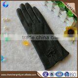 New Fashion Women's Winter Goatskin C Grade Leather Gloves Made in China thumbnail-1