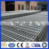 DM Bigger Round Holes Customized Hot Dip Galvanized Steel Grating Galvanized Plain Steel Bar Grating thumbnail-2