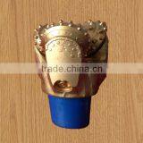 Oil drilling tricone bit