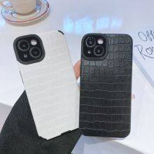 Wholesale Crocodile Leather 13 Mobile Phone Case Stone Imitation Case Cover For Iphone 7 8 Plus X Xr 11 12 14 Pro Max thumbnail-1