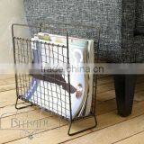 Metal magazine rack