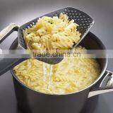 Hot Selling Eco-friendly Colorful Large Kitchen Nylon Scoop Colander Slotted Spoon thumbnail-2